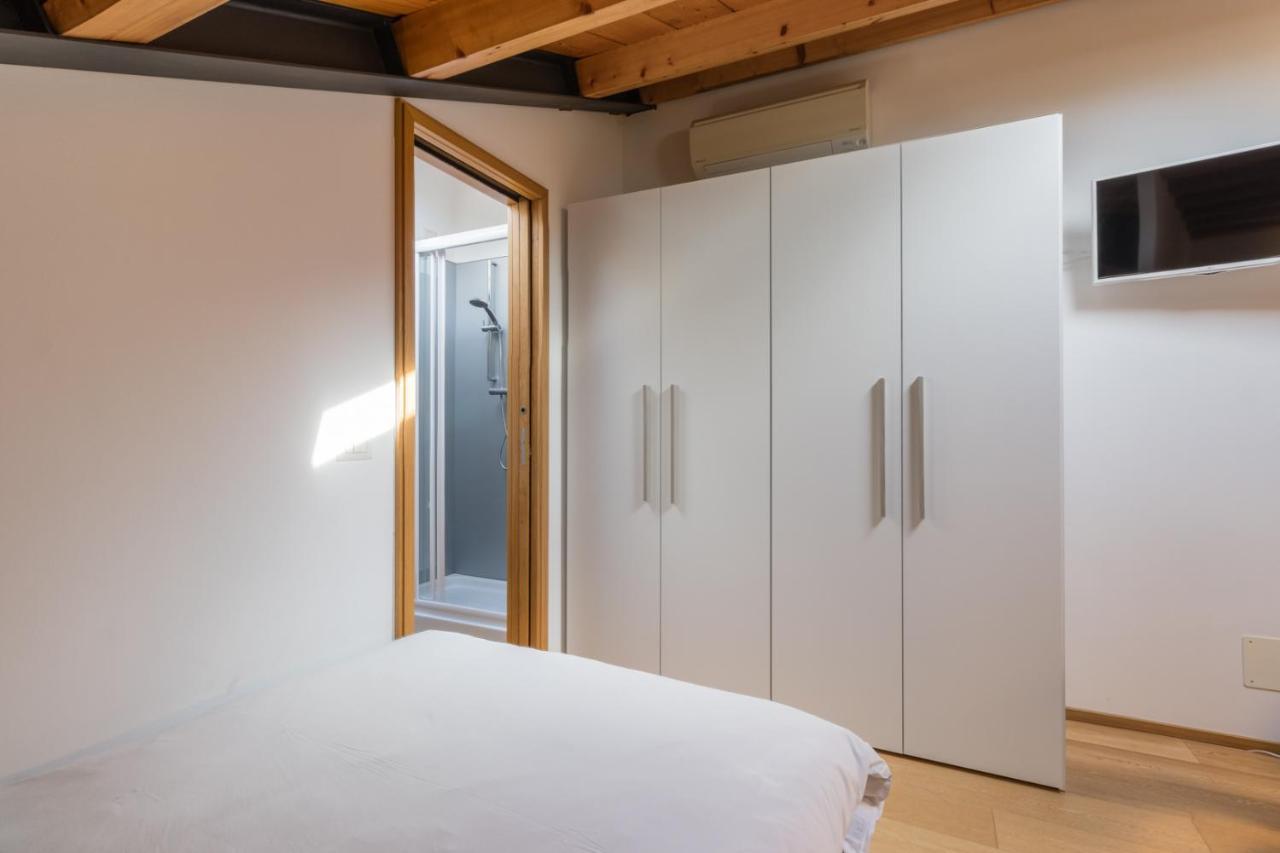The Silk House Aparthotel Венеция Екстериор снимка