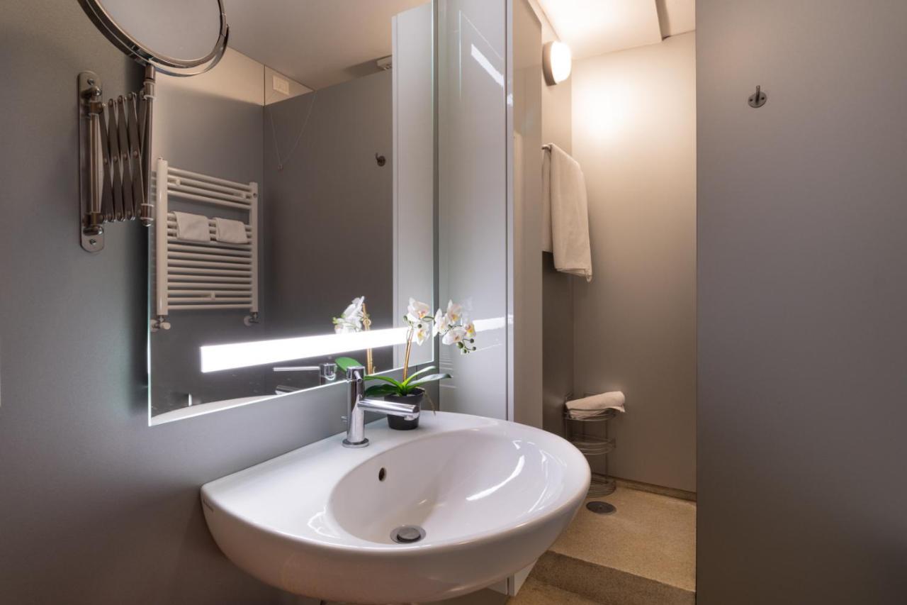 The Silk House Aparthotel Венеция Екстериор снимка